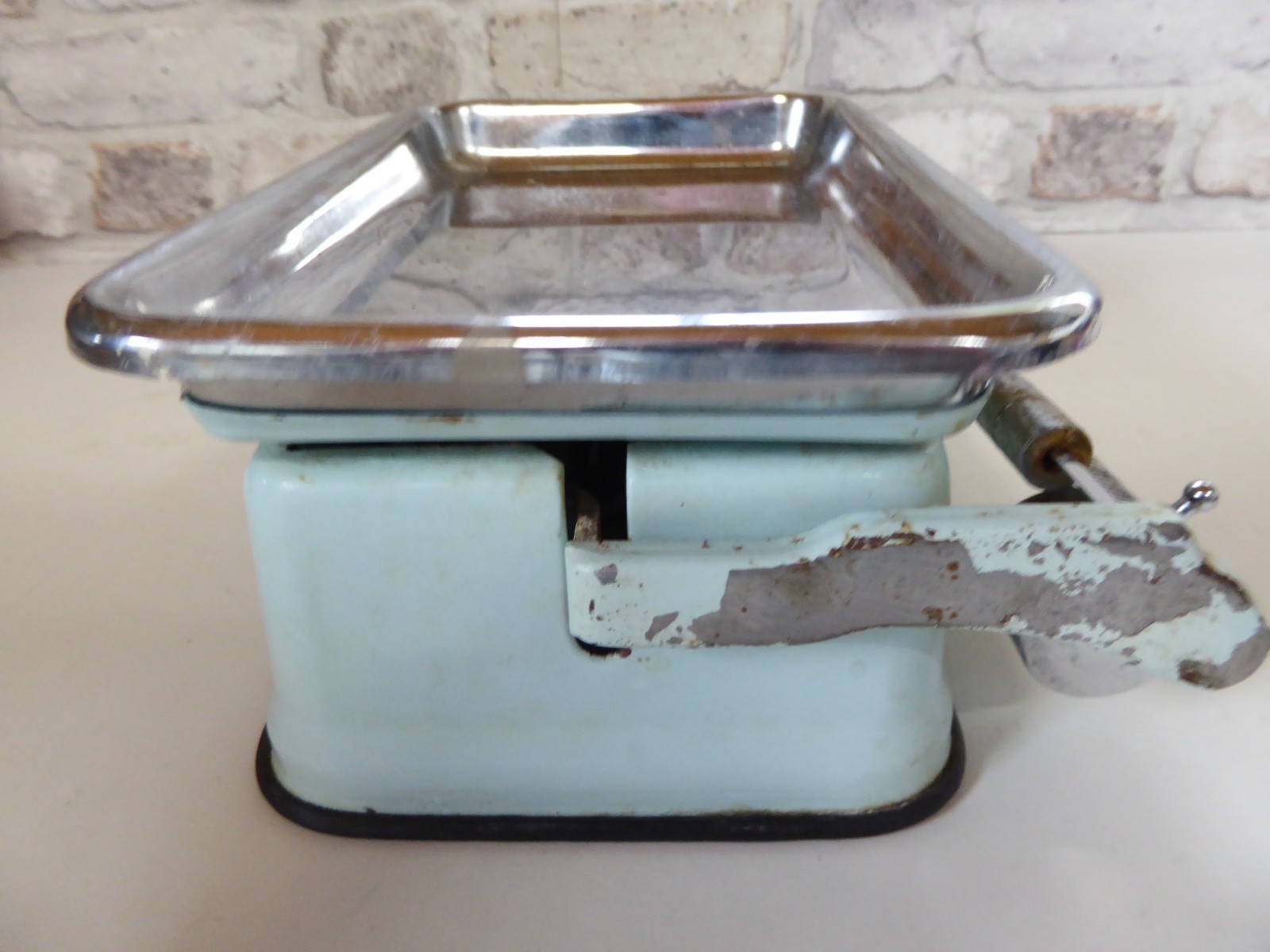 Vintage Royal Tower Pale Blue Enamel / Chrome Beam Kitchen Scales