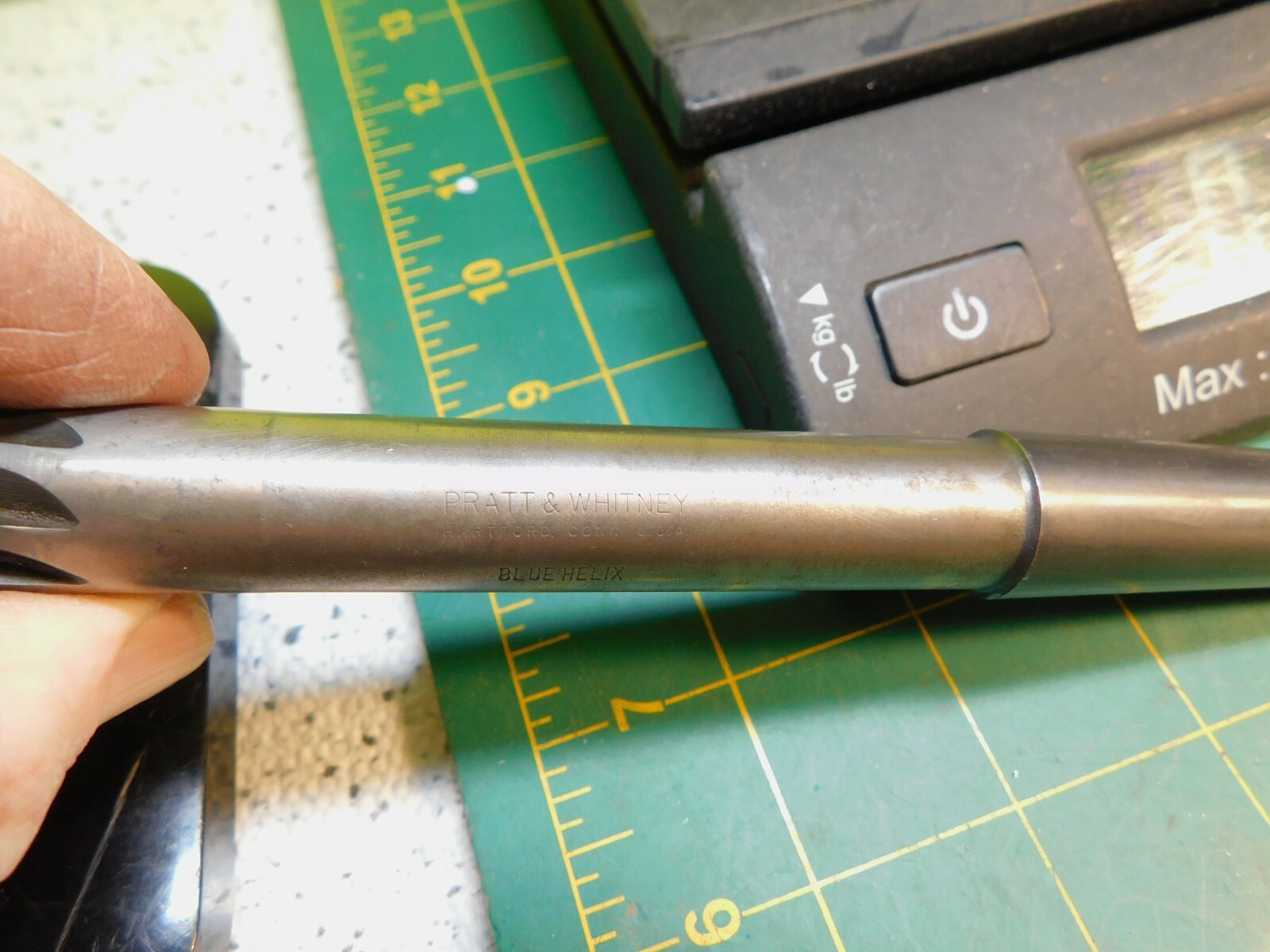 9″ Pratt & Whitney Blue Helix HS 34 R-3 Twisted Flute Tapered Shank Reamer11/16?