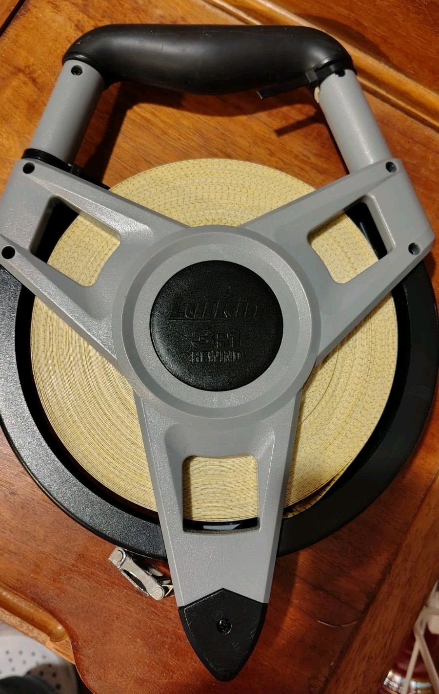 Crescent Lufkin 100 ft./30m Fiberglass Long Tape Measure New Without Package