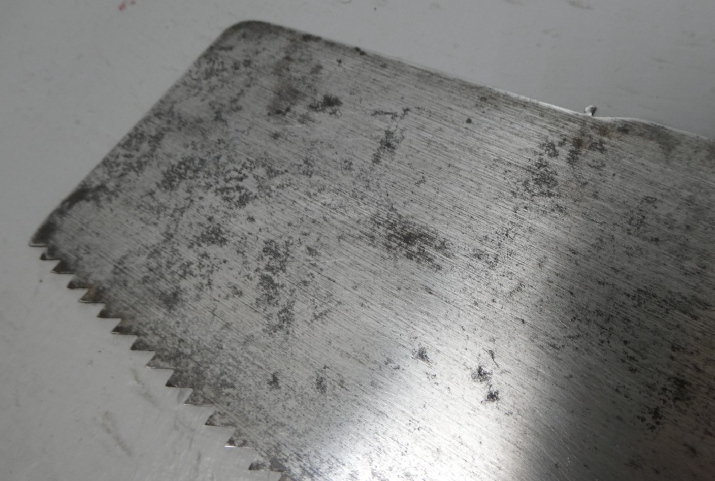 Superb Disston No. 12 Apple Handled Large Rip Saw Hand Saw 5 1/2 TPI w/ Nib