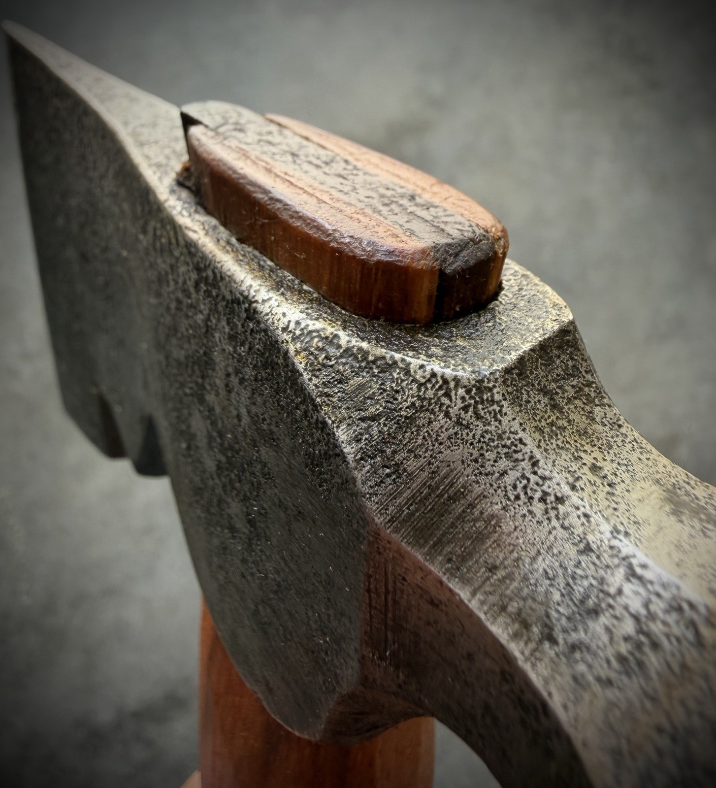 Vintage Kelly Axe Tool Works Carpenter Hatchet LH 15” Hickory Rehung Sharp