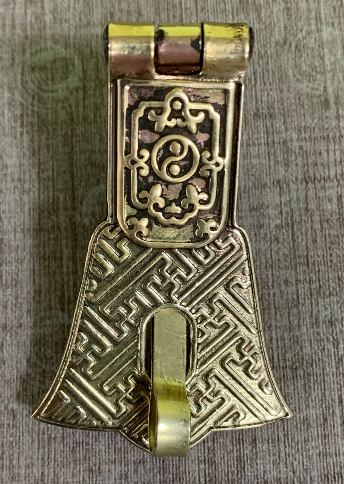 Collectable Mongolian traditional Lock with 2 set of Keys with Latch, Medium