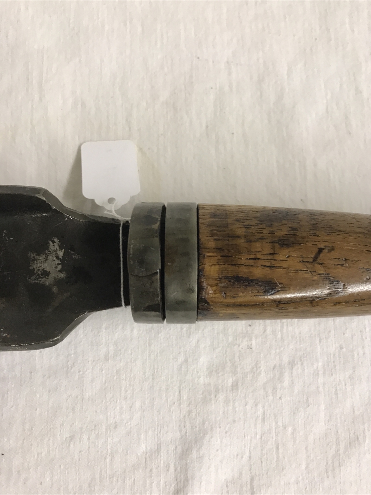 vintage 2-3/4″ gouge chisel.  blade 7.5″ overall 21″ Original handle. No pitting