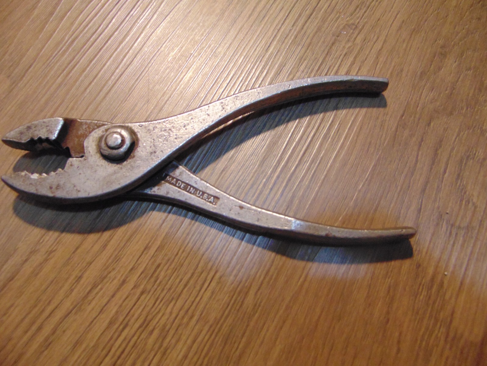 Vintage Diamond Calk & Horseshoe 6″ Unbranded Slip Joint Pliers W Bonus USA Tool