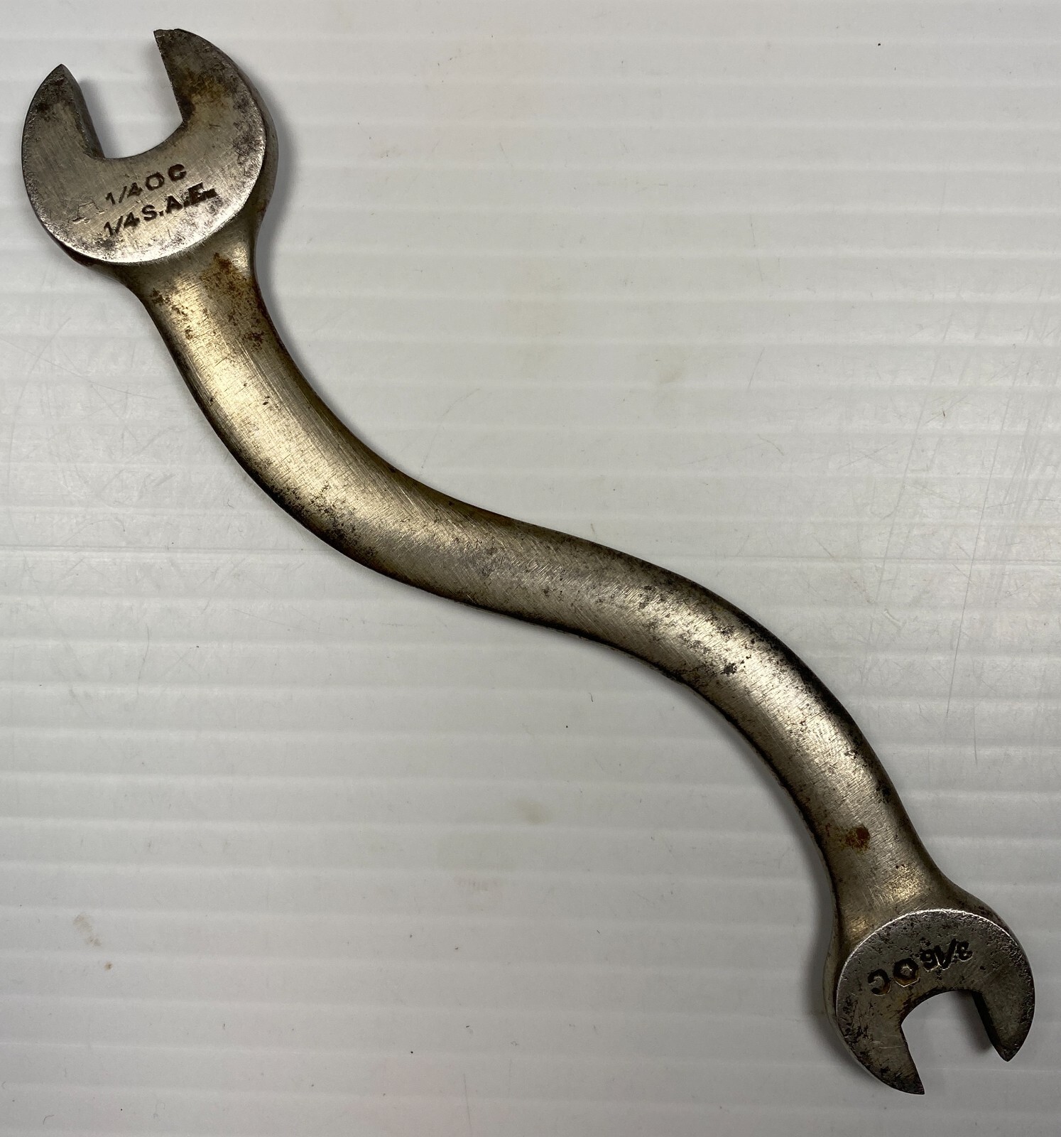 Vintage Billings & Spencer No. 2000 1/4″ Hex x 3/16″ Hex Open End S Curve Wrench