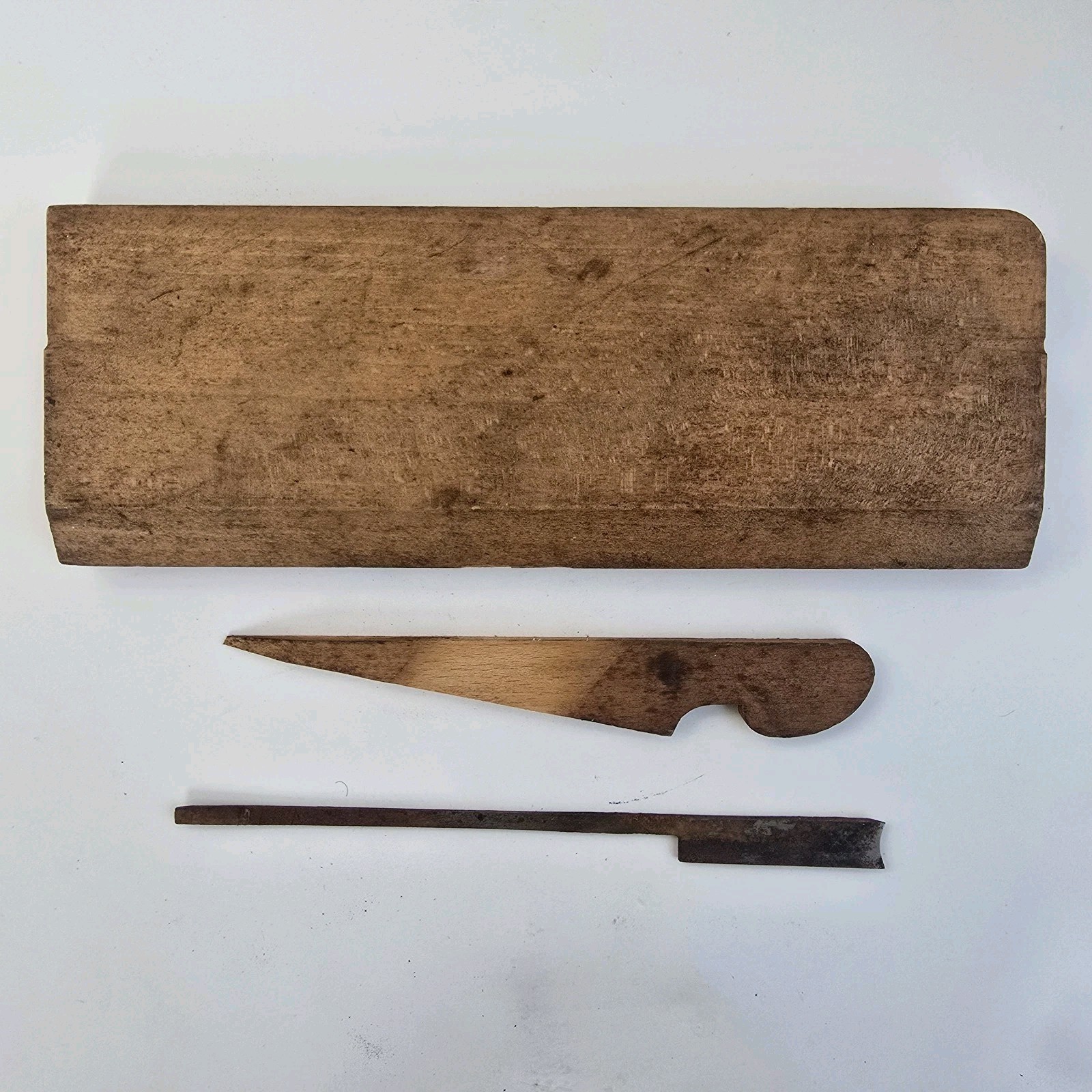 Antique Curly Tiger Maple No 6 Bead Molding Plane S.T. Kellogg Amite LA Putnam
