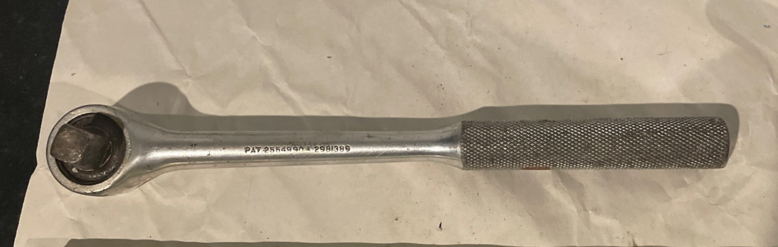 Vintage HUSKY 1/2″ DRIVE RATCHET CS 43, TWO PAT #’S ON HANDLE USA made