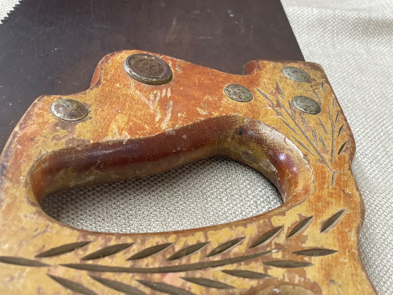 Nicholson 26″ Saw wood handle wheat pattern has 7 teeth per inch vintage