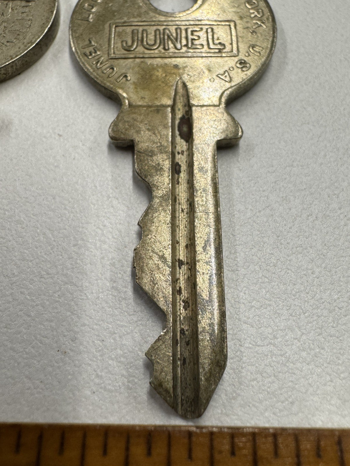 🌿 🗝️ Antique Vintage B. L. Moone Niagara Falls NY , Junel Lock Company Keys