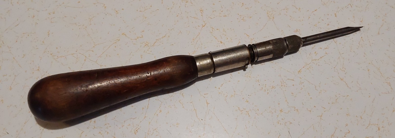 1938 TOOL SMITHS Brand Ratcheting SCREWDRIVER 13″ Greenfield, MASSACHUSETTS