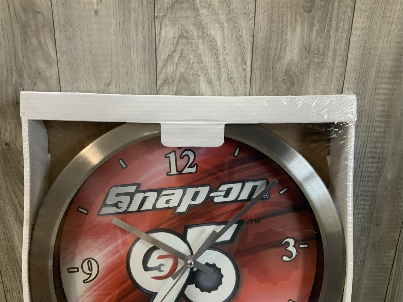New! Snap-On TOOLS 12″ STAINLESS STEEL 95TH ANNIVERSARY SHOP GARAGE WALL Clock