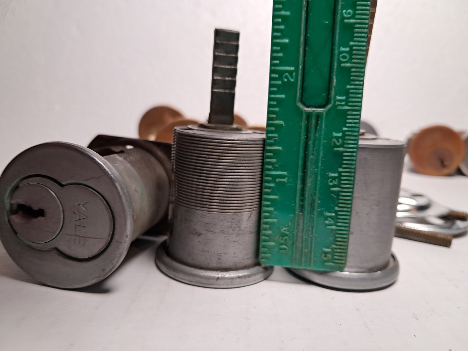 20 Yale Mortise & Rims Cylinders Used some with keys