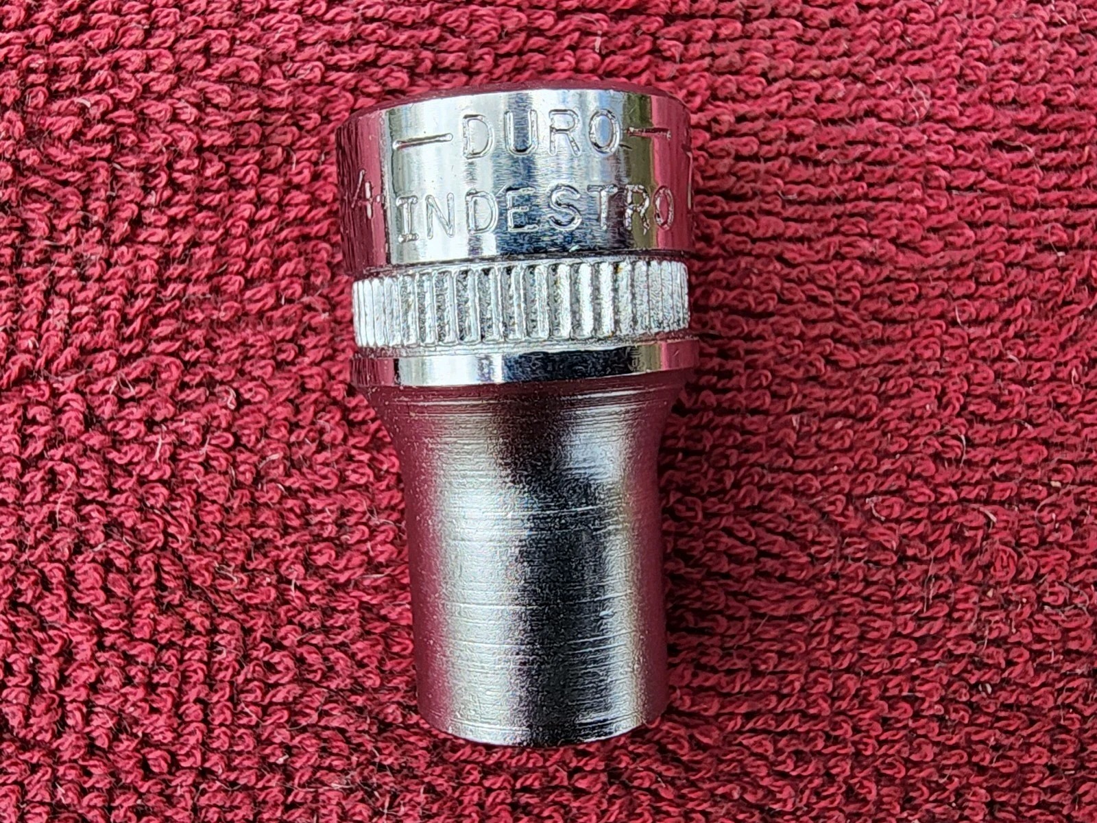 Vintage Duro Indestro No.1214 7/16″ , 1/2″ Dr. 12 Pt Socket, Excellent