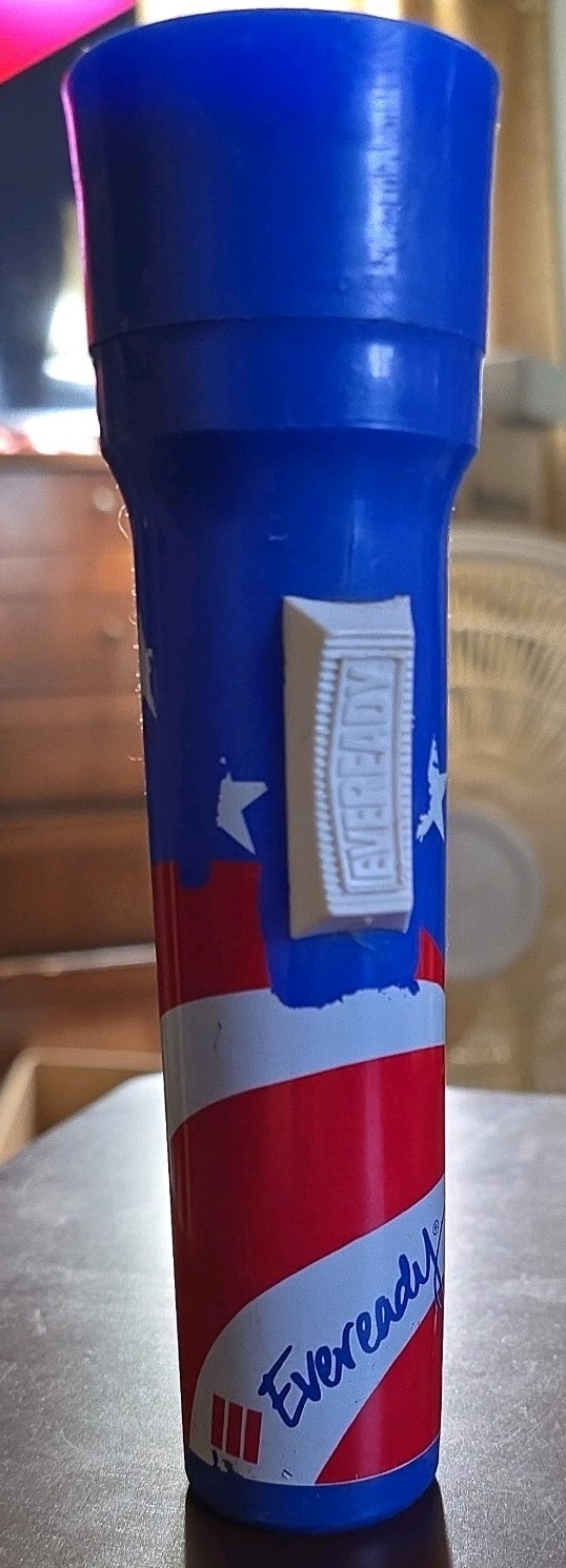 Vintage Eveready American Flag Patriotic Flashlight Red White and Blue