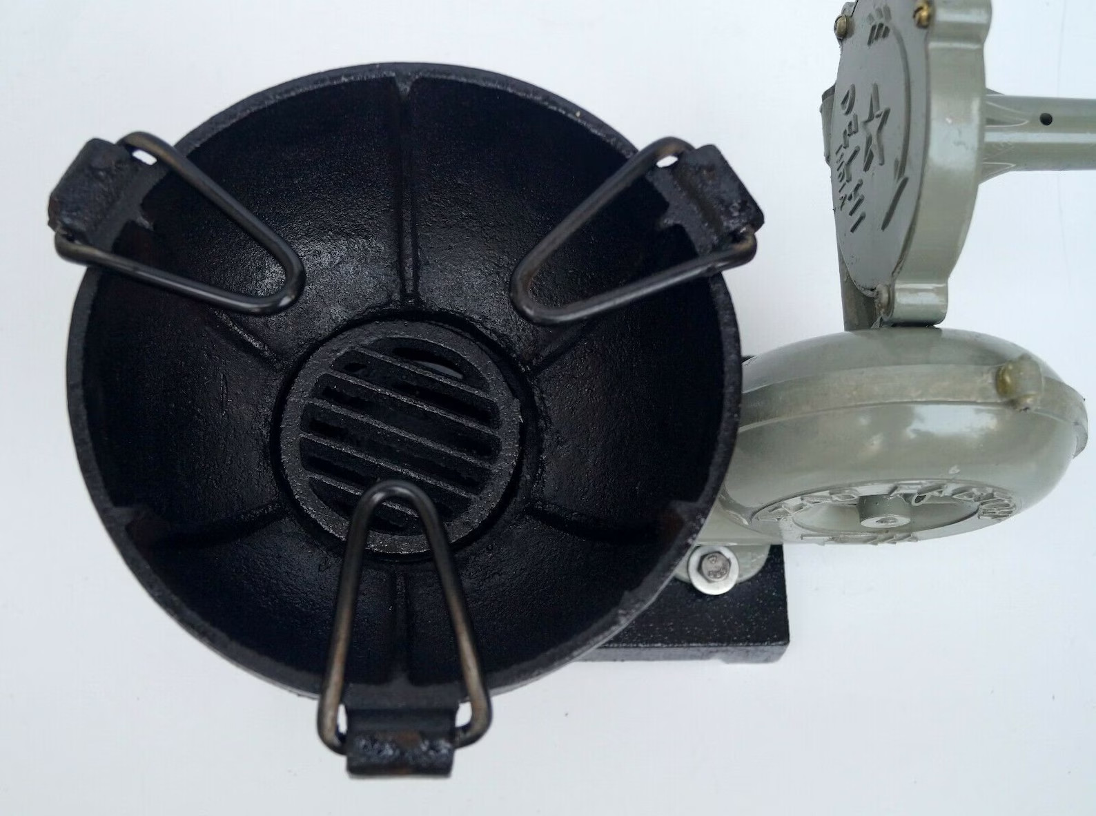 Pedal Operated Iron Coal Forge with Hand Crank Air Blower, Blacksmith Forge Tool