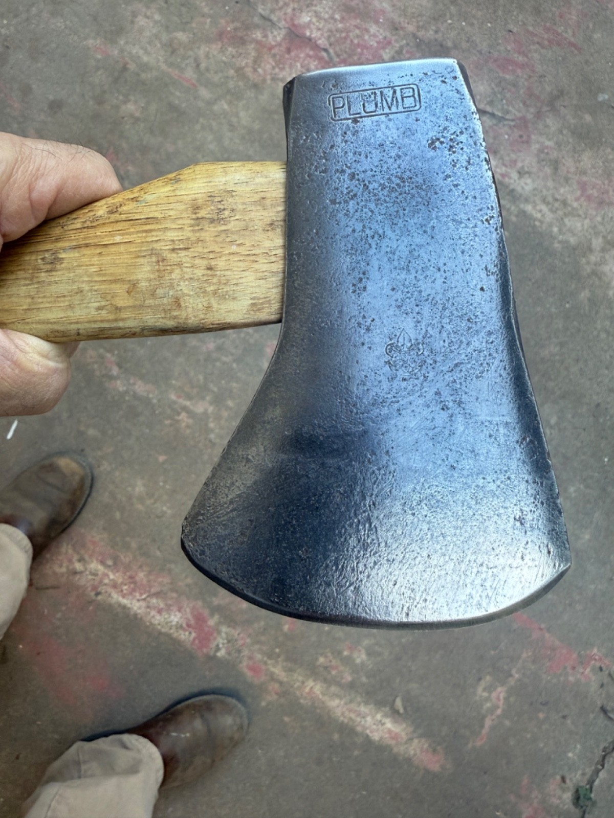 Vintage 2-1/2 Lb. Plumb national pat. super scout, 27″ handle.