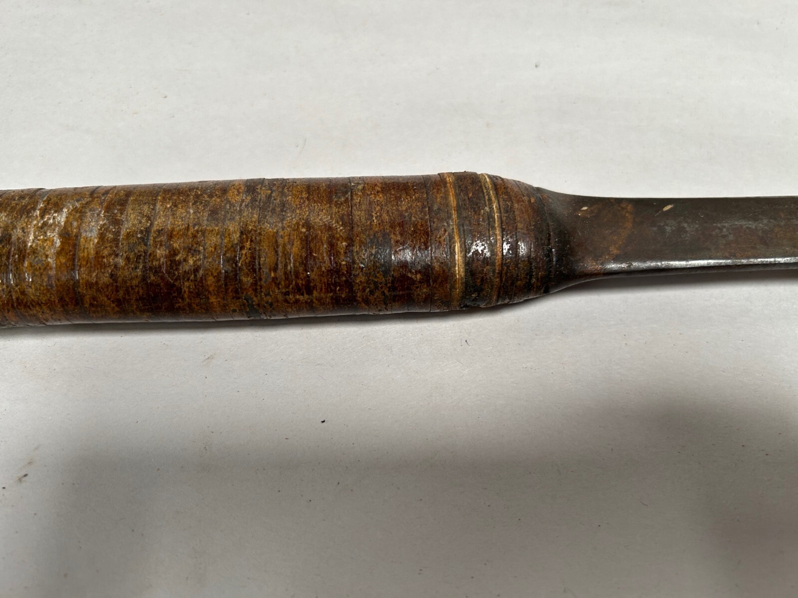 Vintage Estwing Stacked Leather 16 oz. Claw Carpenters Hammer (A7)