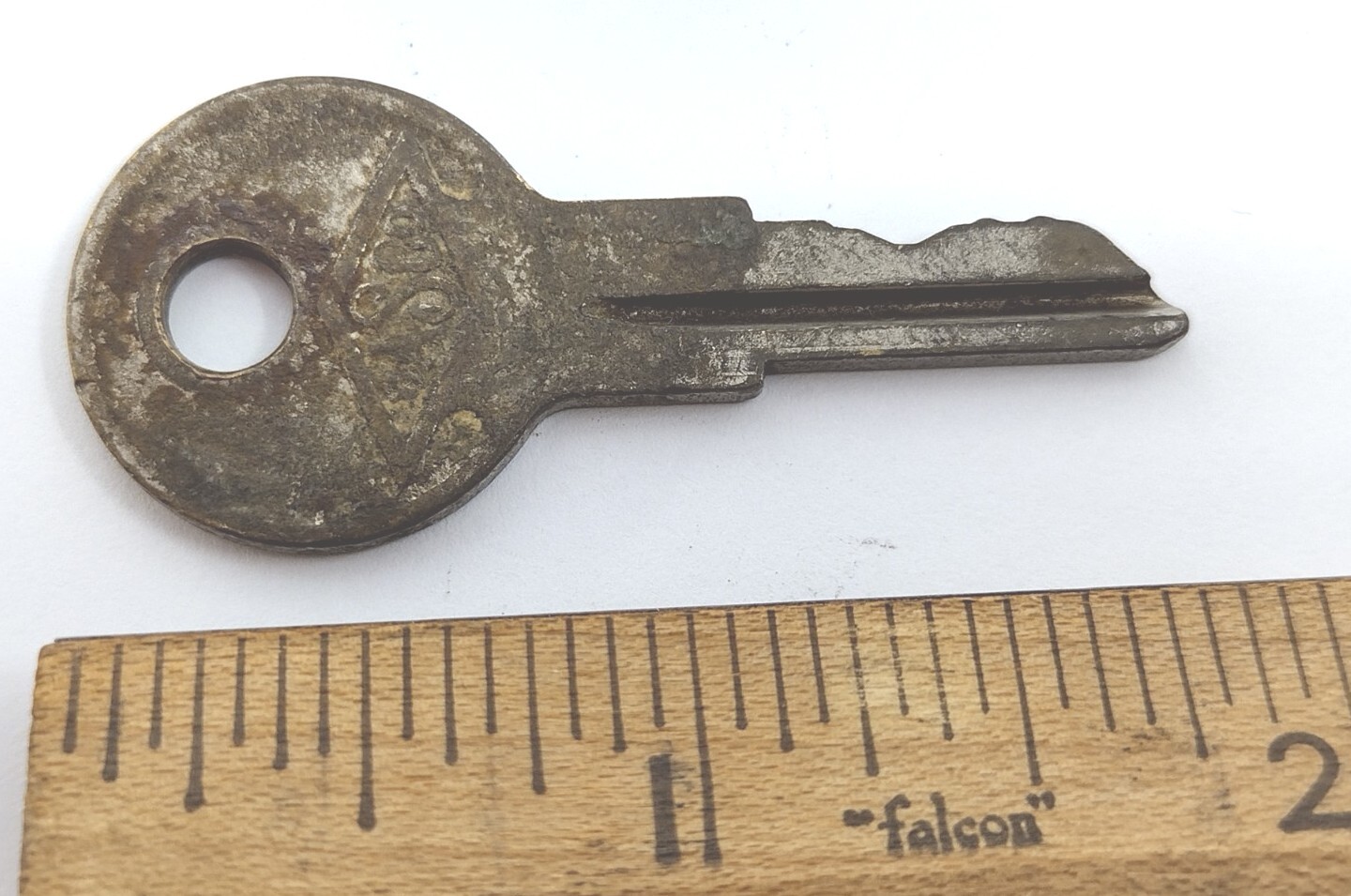 Vintage Key BASCO C1503 Briggs Stratton Appx 1-3/4” Padlocks Door Cabinet Desk