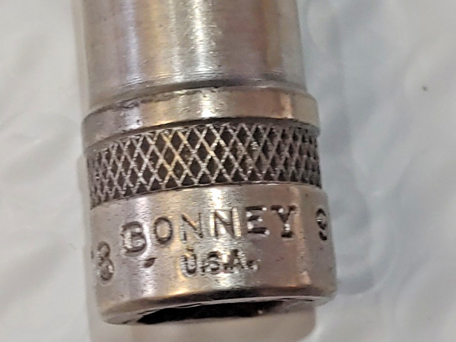 Vintage Bonney #A18 9/16″ Knurled Socket 12 Point 1/2″ Drive Made in USA