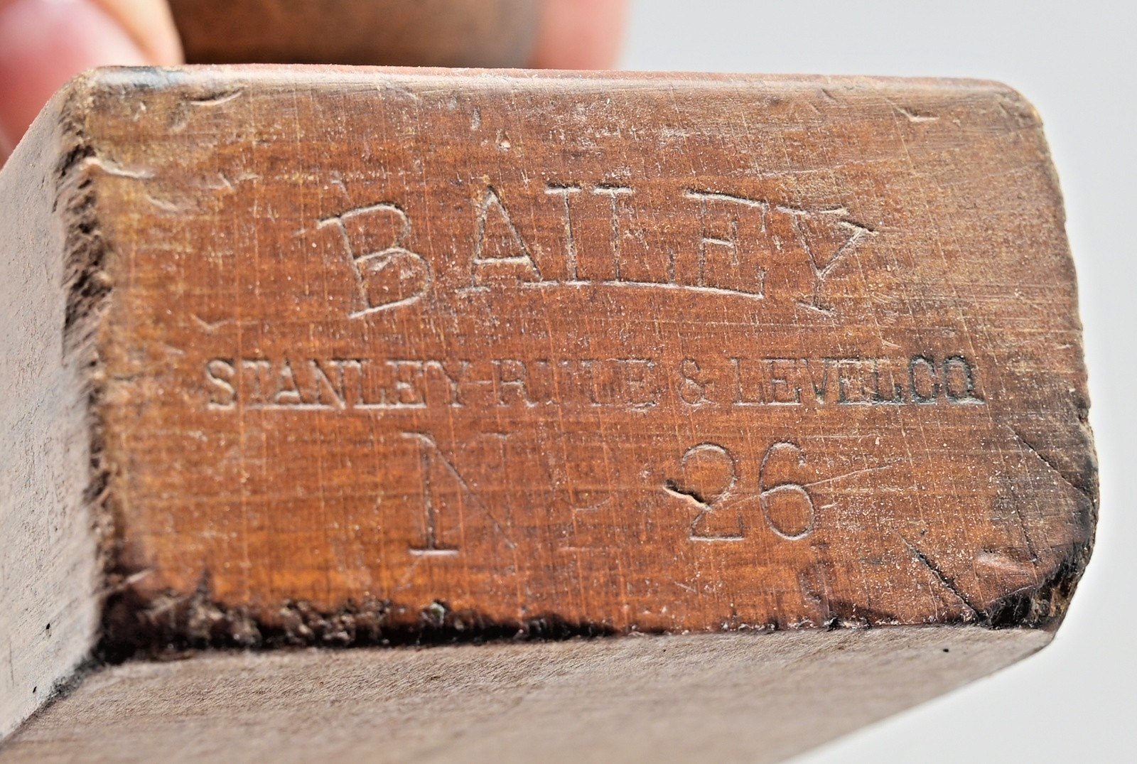 Vintage 15″ Stanley № 26 Transitional Wood Bottom Jack Plane (INV S175)