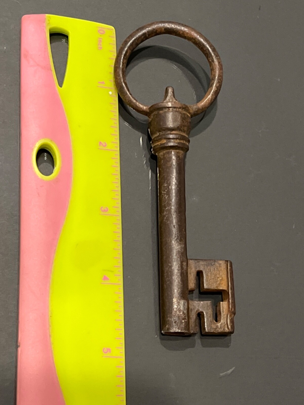 1700s French wrought iron church fancy bit hollow barrel key 082424hEIZDD