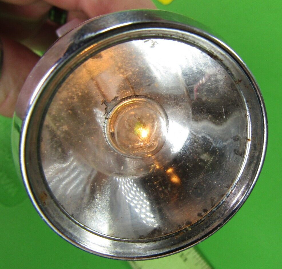 HI-Lite Flashlight 6″ end to end🔥Tested=good🔥Vintage USA🔥Two C cells