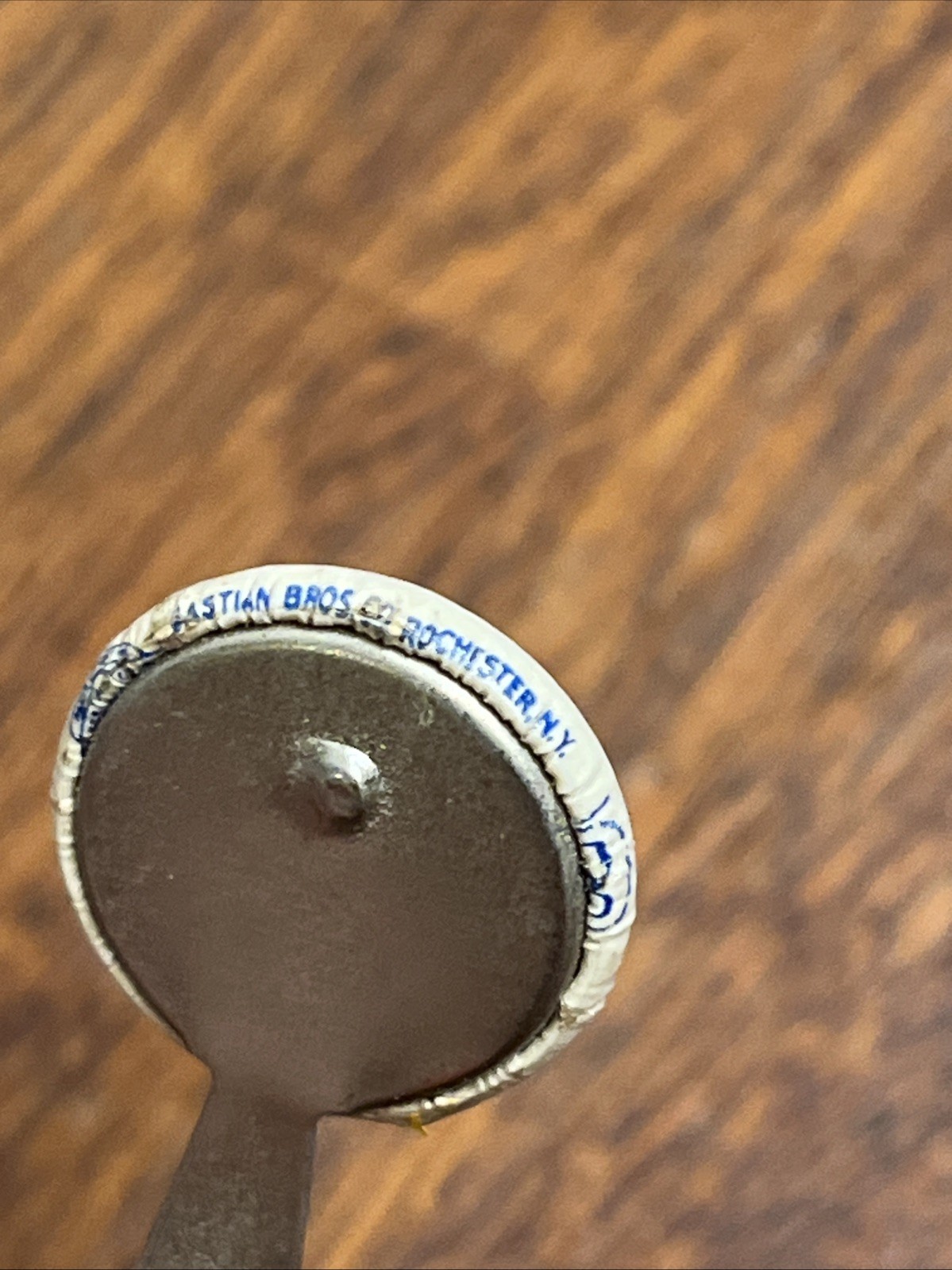 Vtg International Association of Machinist Aerospace Workers Pencil Topper Clip