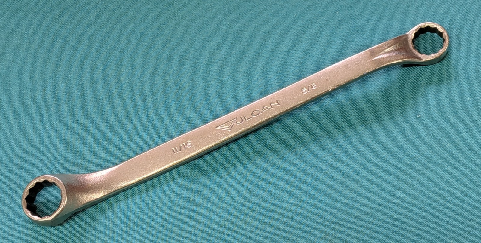 VULCAN USA 12-pt. No. 8027A Offset Double Box End Wrench 11/16″ x 5/8″ x 10-1/8″