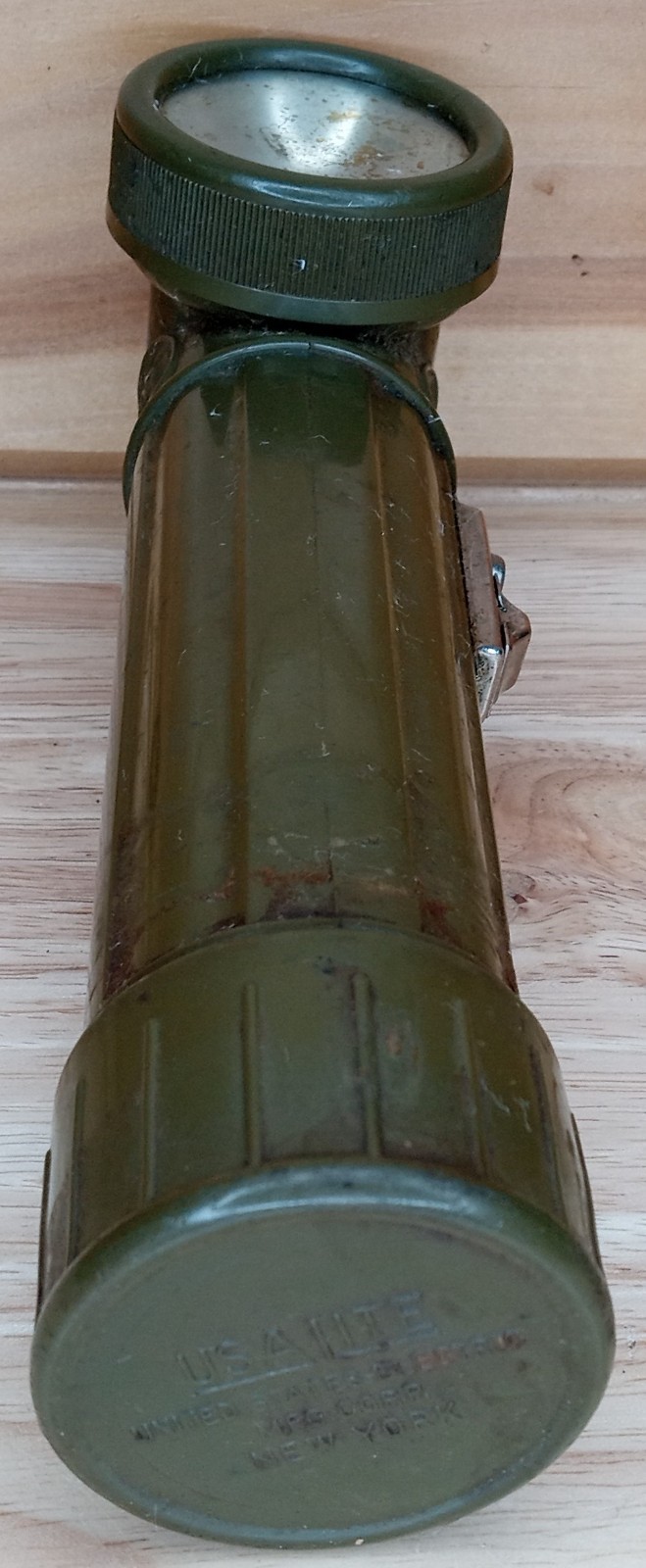 Vintage USALite 90° Green Flashlight New York USA – Dirty Needs Cleaning