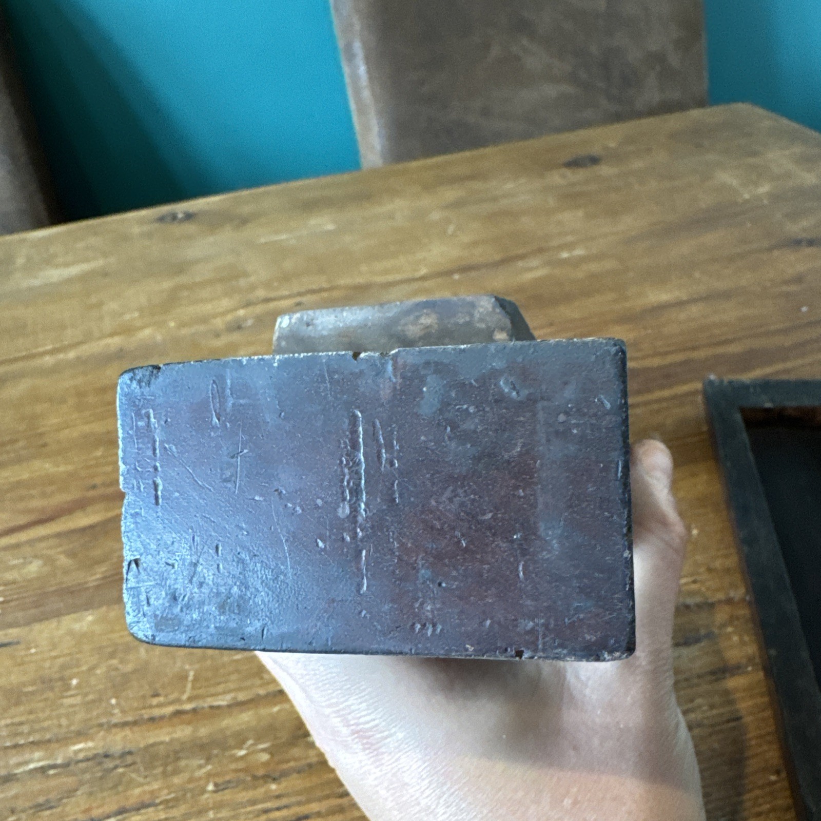 Vintage Natural boxed Hindostan Oilstone / Sharpening Stone