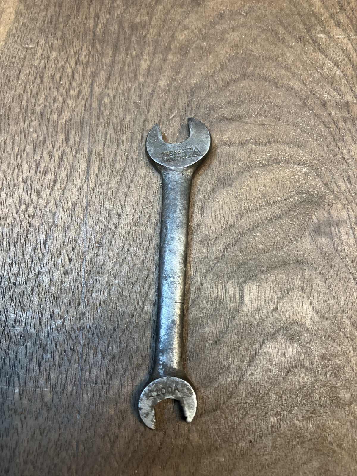 billings and spencer wrench No 1100a