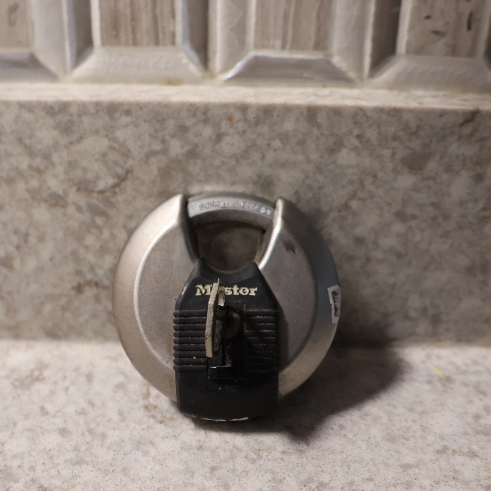 VINTAGE MASTER LOCK PADLOCK BORON CARBIDE DESIGN