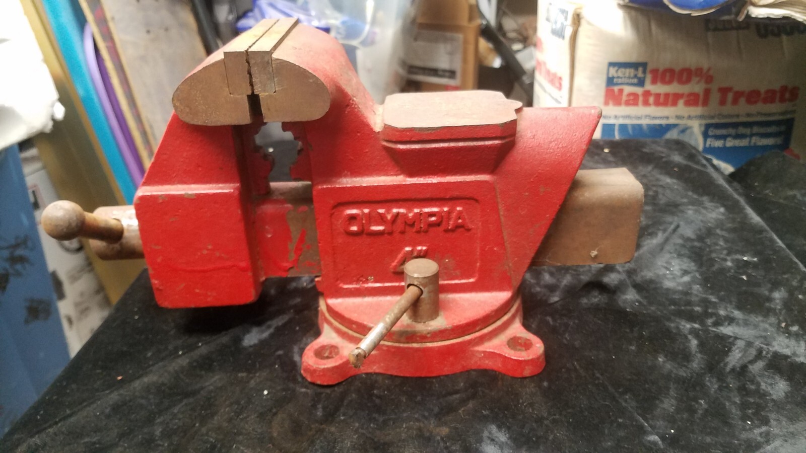 Vintage 26 Pound Cast Iron OLYMPIA Red 4″ Swiveling Bench Vise With Anvil