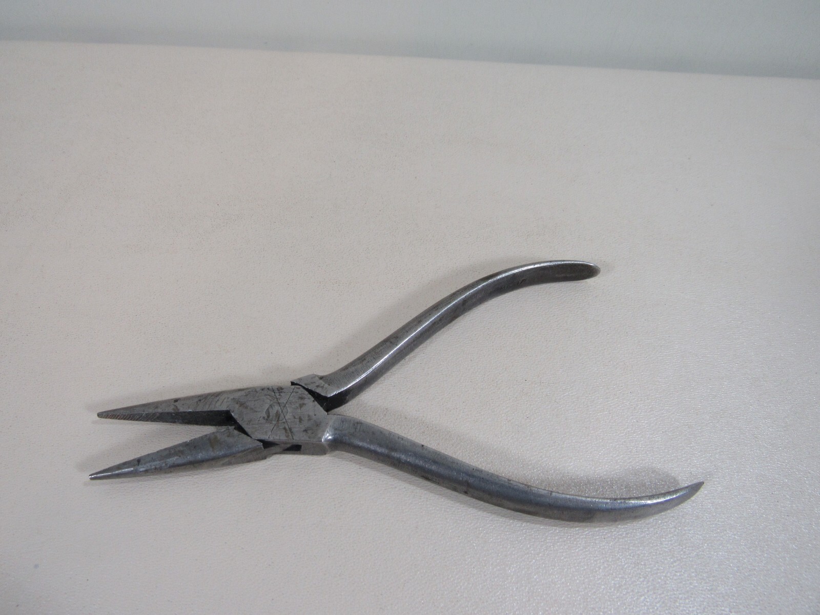 Vintage F.E. Lindstrom Sweden 5 7/8″ Pliers