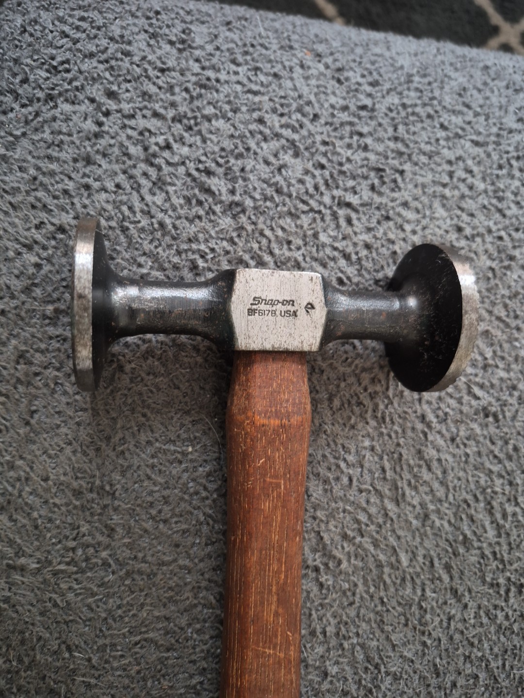 SNAP-ON TOOLS BF617B Shrinking Hammer Walnut Wood Handle
