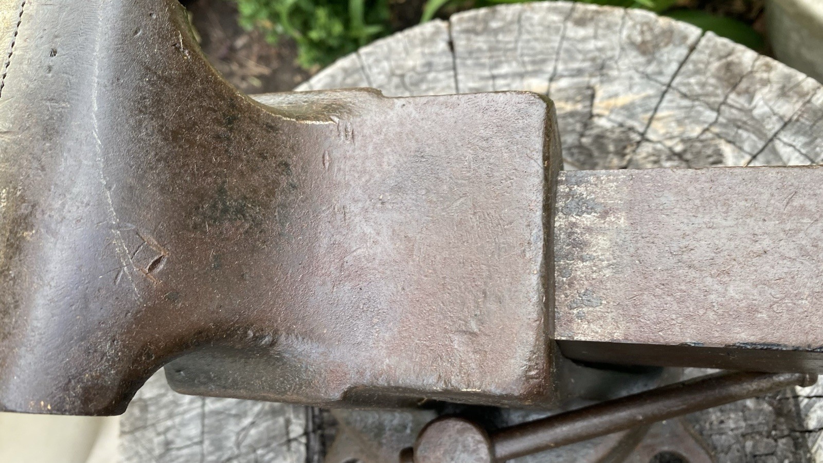 Vintage Reed 204 Vise, Swivel Base Nice Shape, Jaws In Great Shape