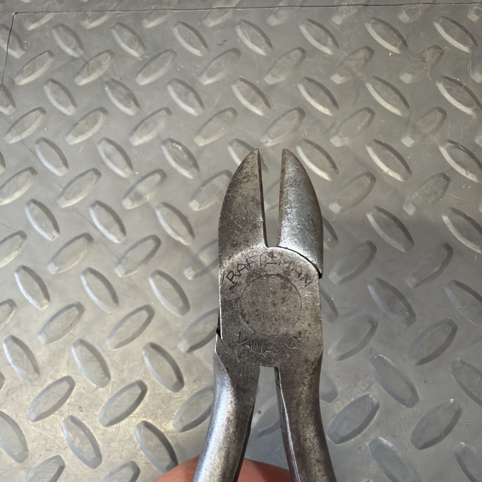 Vintage Craftsman Vanadium Diagonal Cutting Pliers Diamond Handle Circle C Stamp