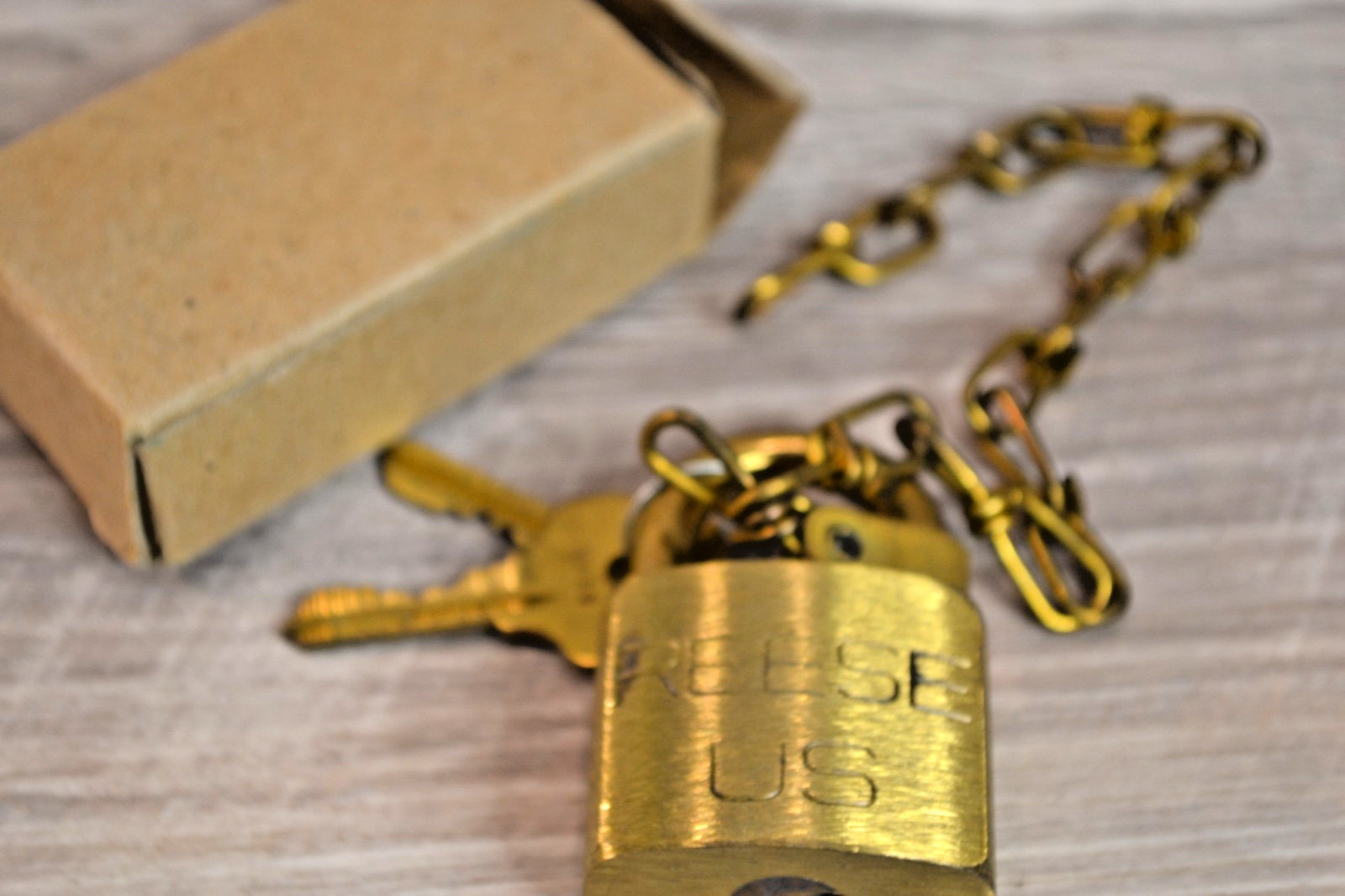 NOS Vintage Old Reese U.S. Military Padlock Lock With Key and Chain