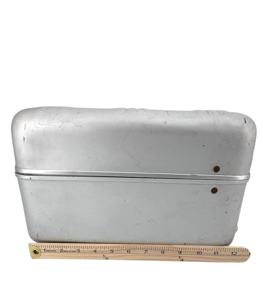 Vintage Aluminum Briefcase Suitcase Tool Case W/Snap-On Tool Pallet Insert *SEE