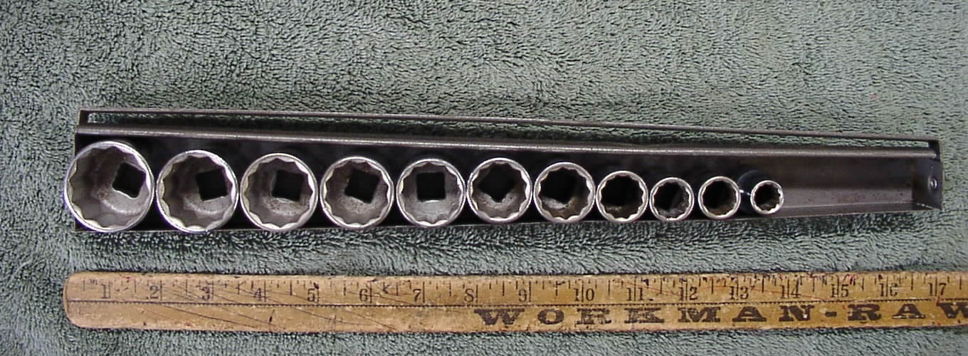 11 Craftsman “V” Series 1/2″ Drive 12 Point Sockets,W/Handled Tray,EXCELLENT!