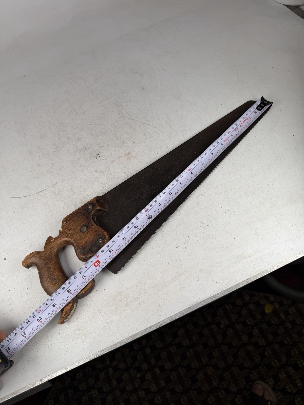 Antique Small 19.5″ Disston Philadelphia Hand Saw Fine Tooth Finishing Carpenter