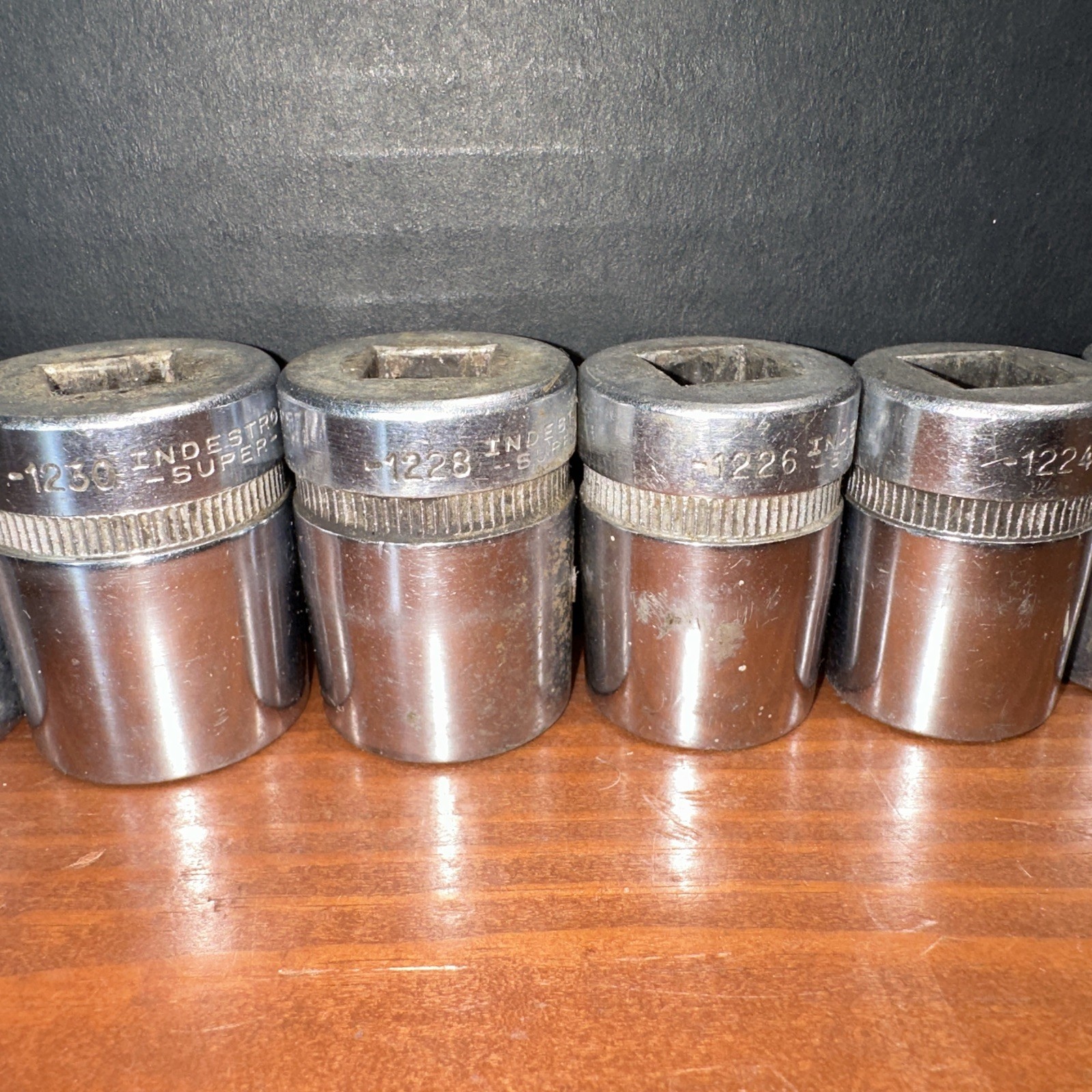 Vintage Indestro Super Socket ￼Set 13Pc. 1/2″Drive 12 Point 1 1/8″-7/16″th.