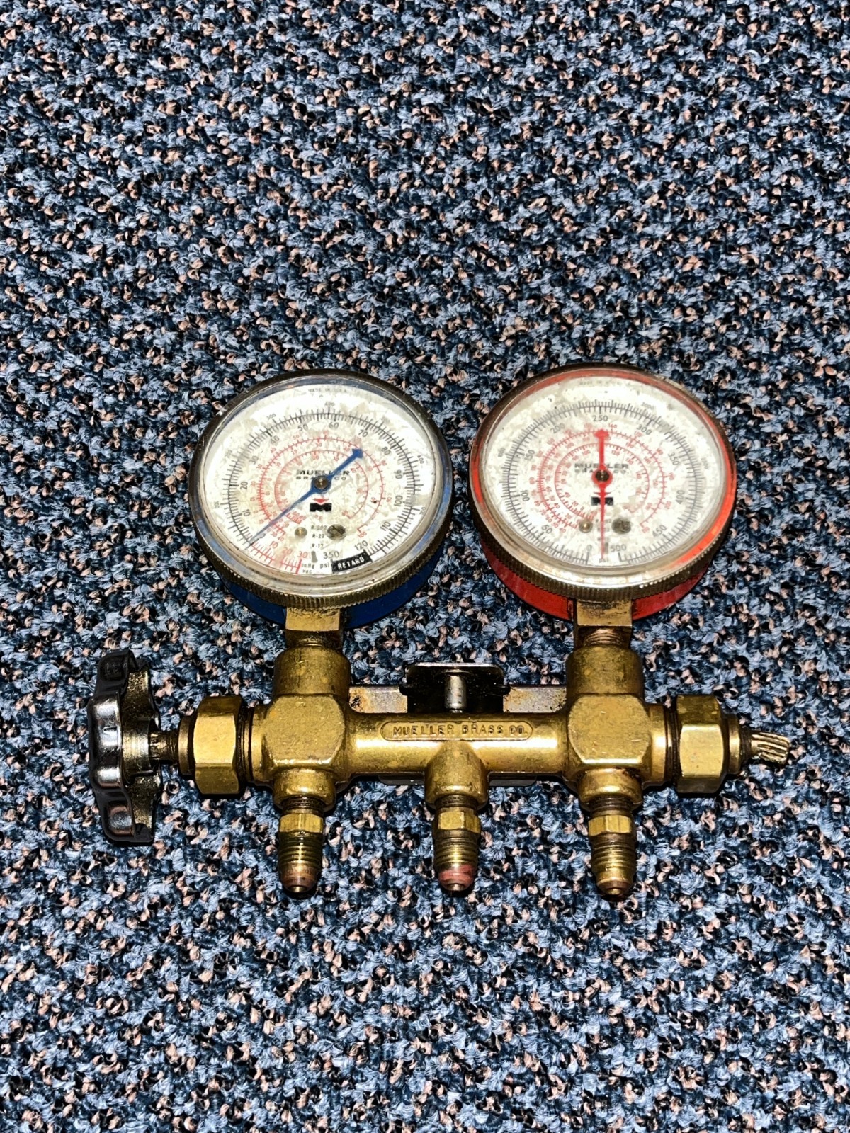 Mueller Brass Co – A/C Pressure Gauges and manifold R12 R22 R502
