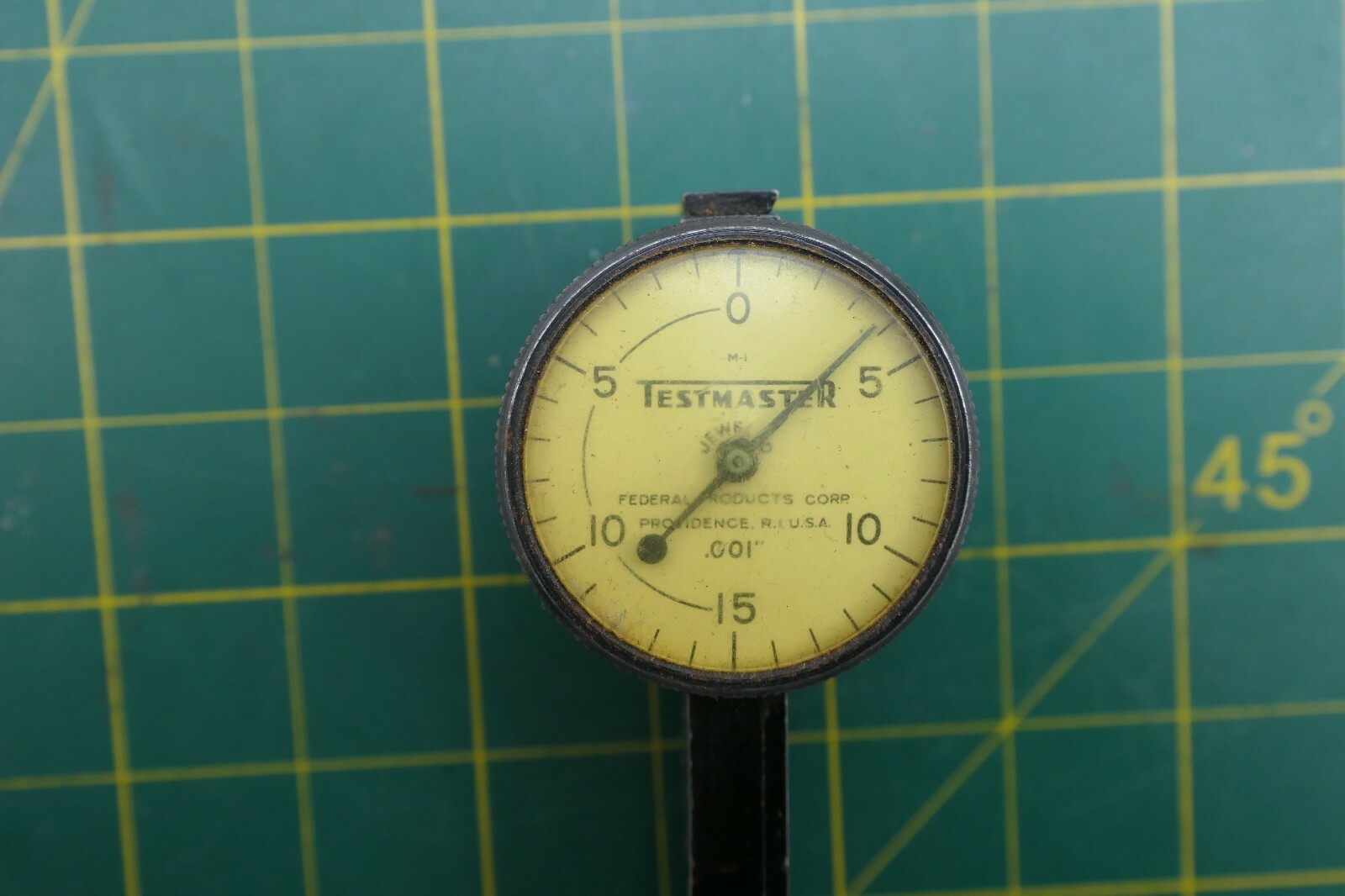 2 Vtg FEDERAL Testmaster T-1 (.001) & T-2 (.0001) Jeweled Dial Indicators W/Box