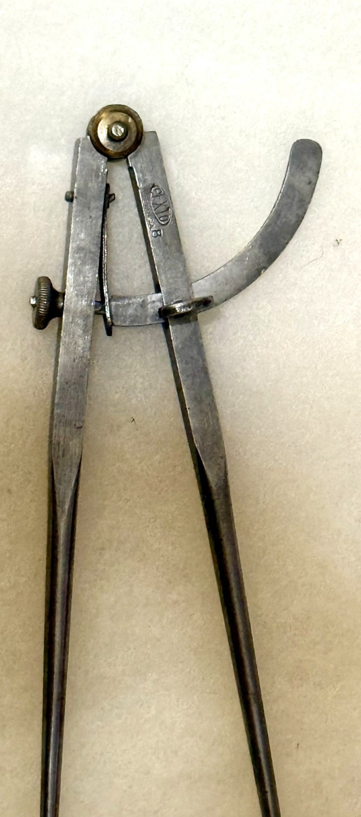 Vintage PEXTO (Peck, Stow & Wilcox Co.) No. 8 Wing Divider