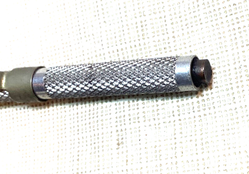 Craftsman Magnetic slotted screw starter, used