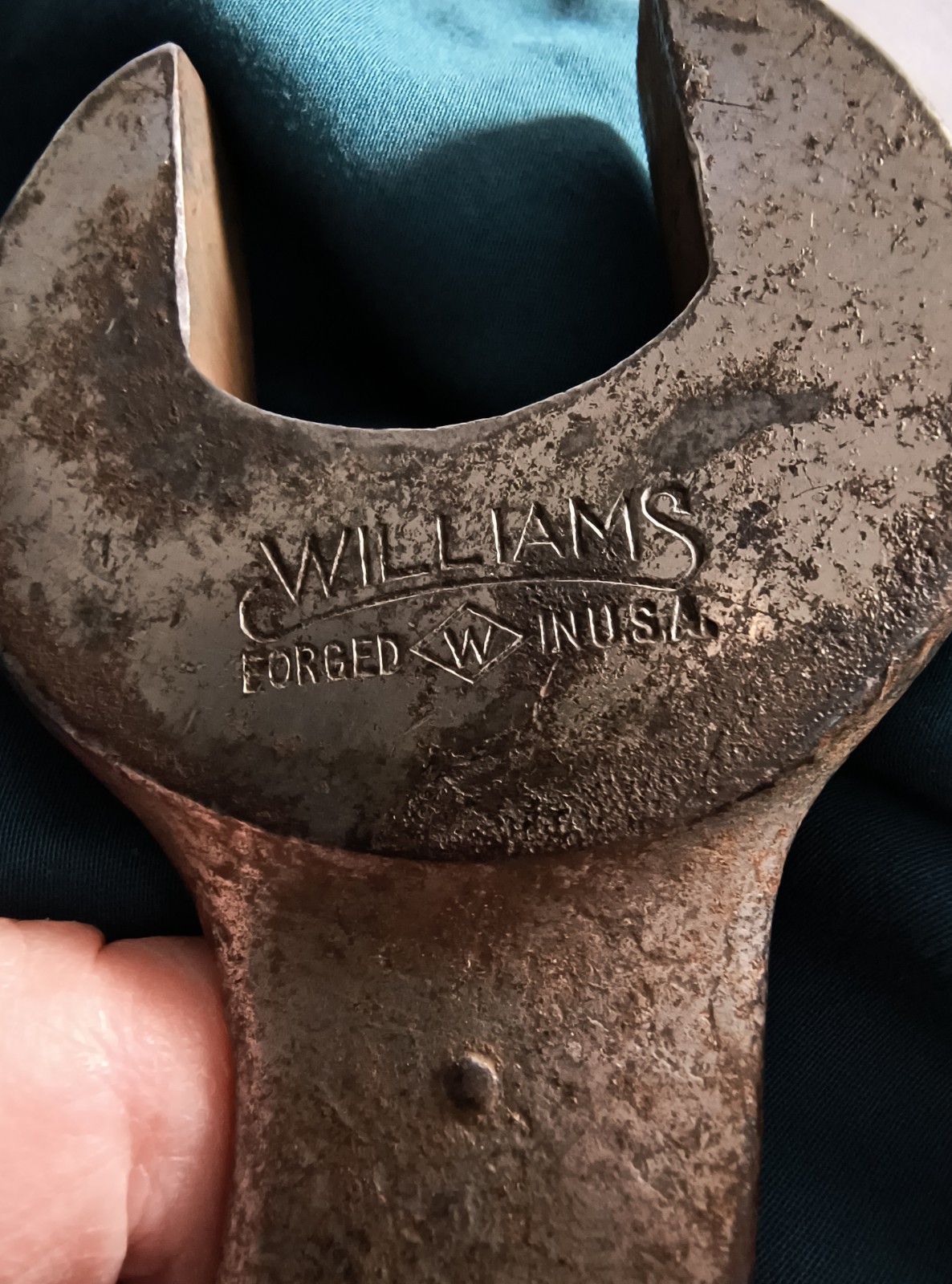 Vintage/Antique S-Shaped Curved Wrench 1085C 1-1/4″ & 1 -1/16″ USA Superrench