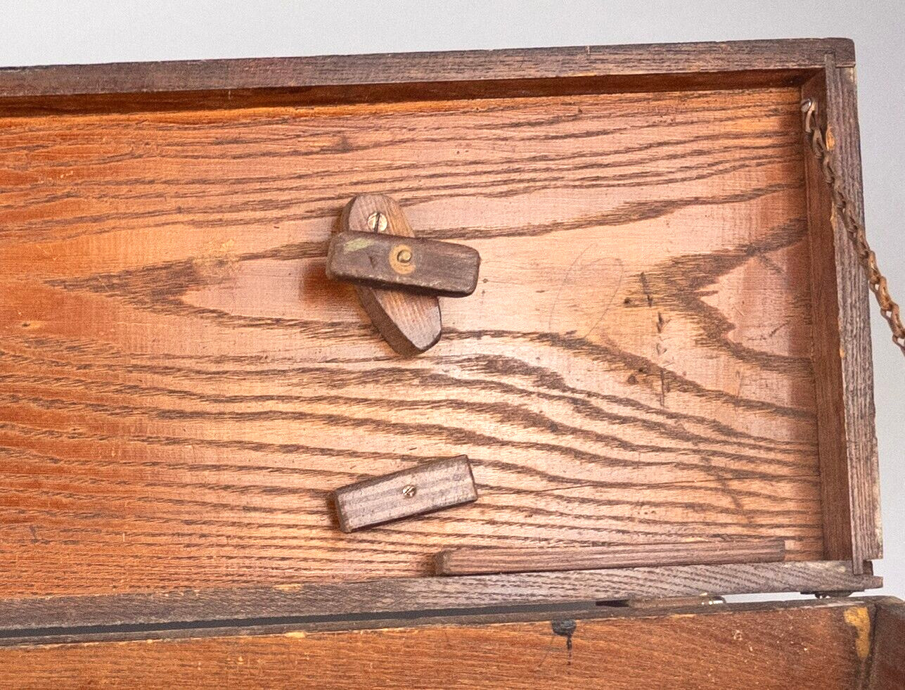Vintage Simmons K-1 Keen Kutter Tool Box – Cabinet – Chest with Logo Early 1900s