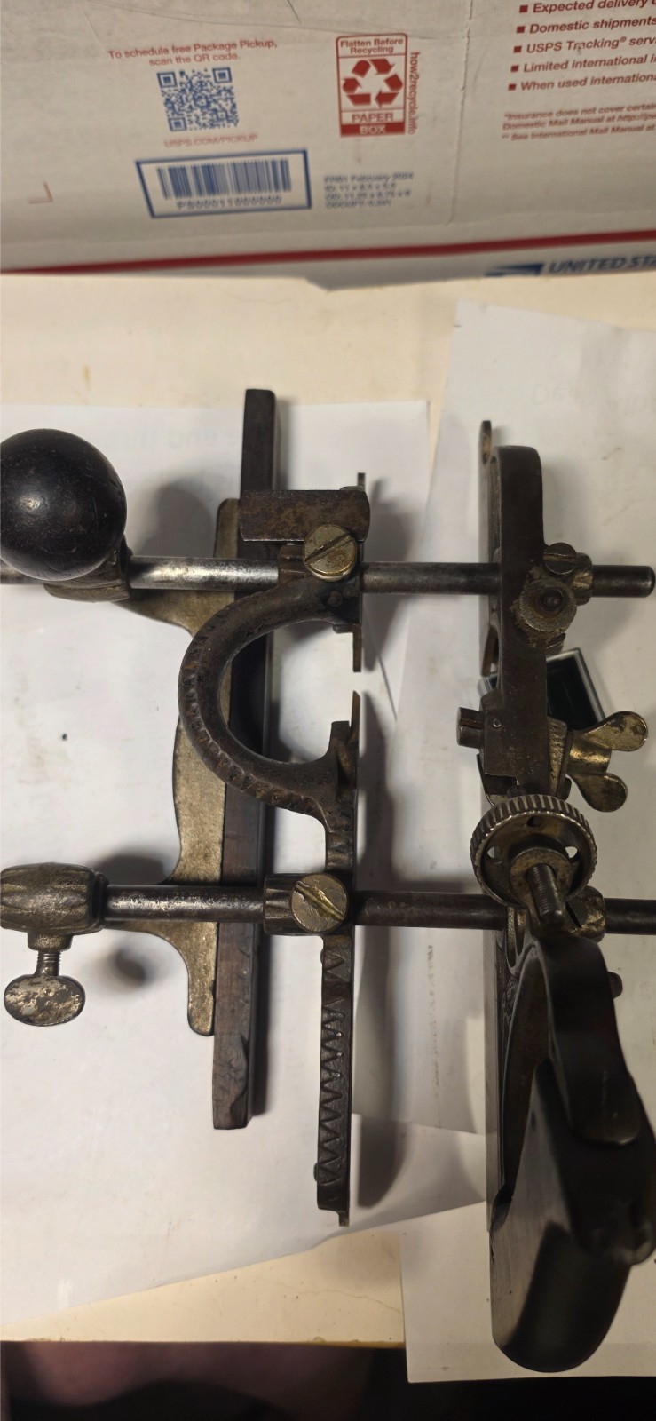 Stanley #45 Combination Plane Type 7B Floral Motif Slotted Thumb Screw 1901-1906