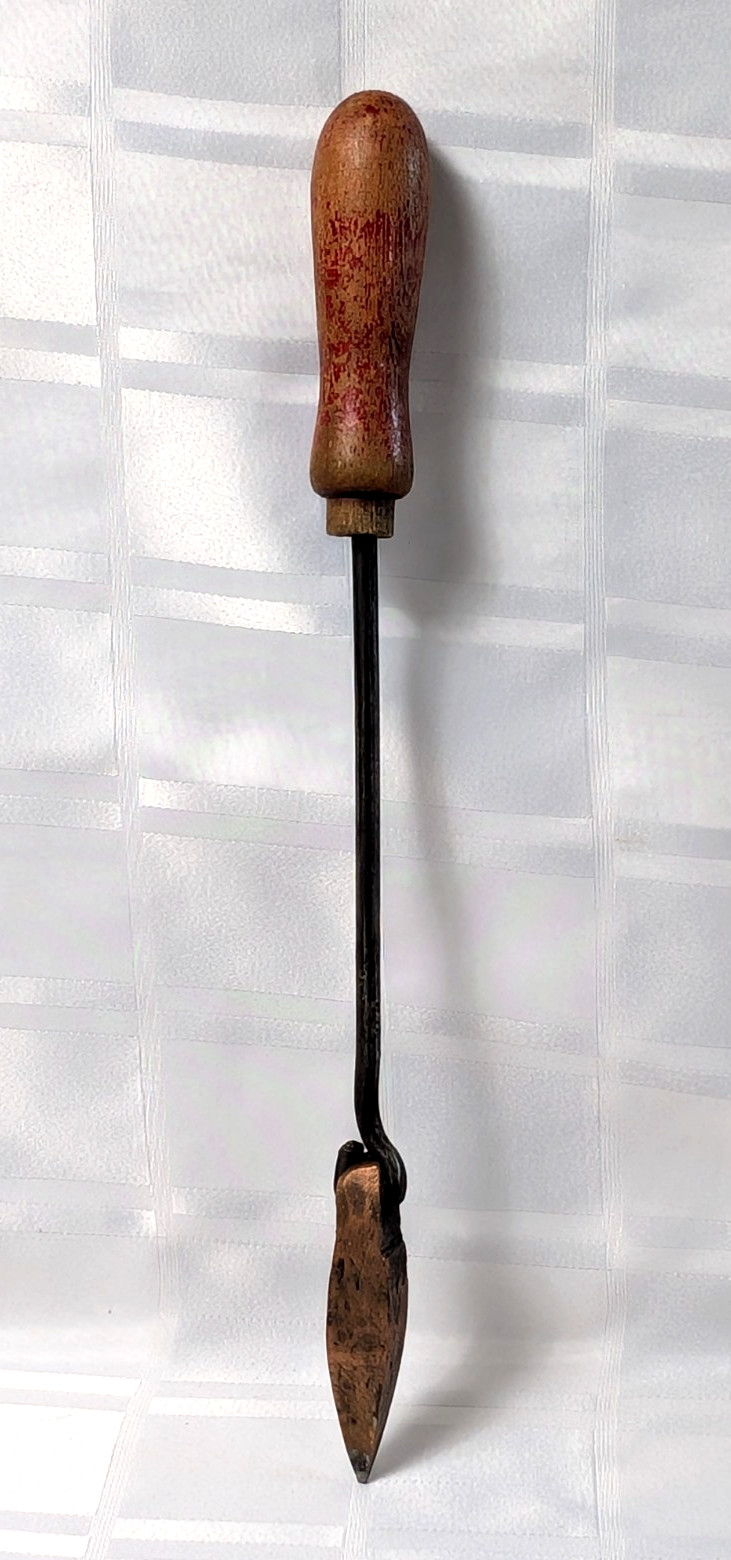 ANTIQUE COPPER HEAD BLACKSMITHS SOLDERING BRAZING IRON HAND FORGED 13.75″ TOOL